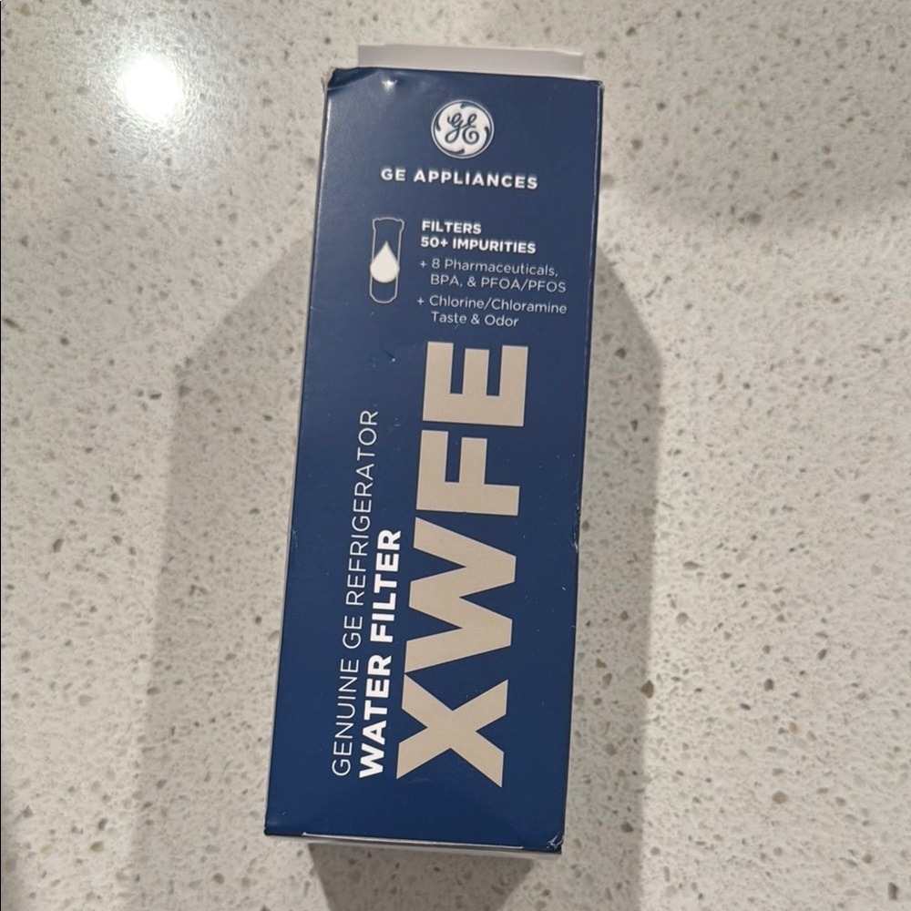 GE Appliances Refrigerator Water Filter - Blue